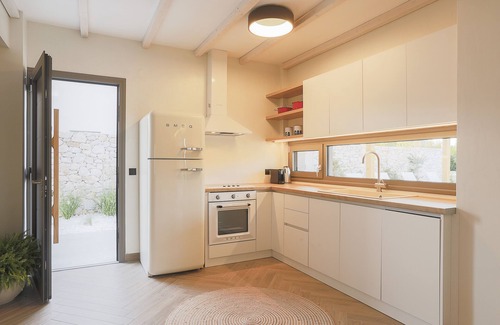 Leptokaria Villa | Villa " Helios" located in the magnificent "White Nest Complex"