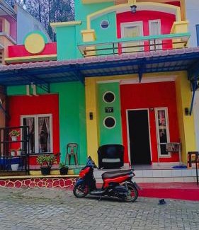 Berastagi Villa | Villa Highland No 7 Berastagi View