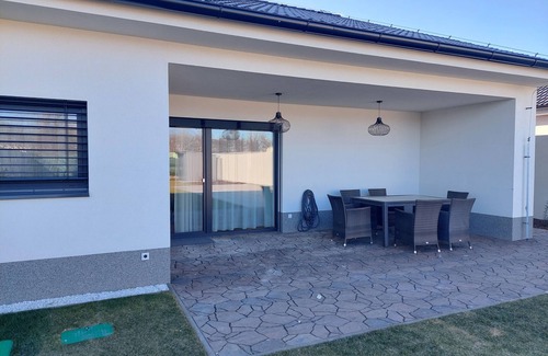 Hevlin House | Villa Holiday Hevlín