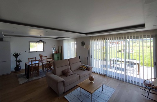 Sebrazac House | Villa in a village near the banks of the Lot
