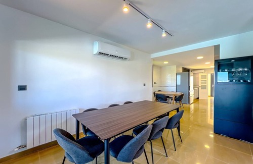 Mont Barbat Apartment | Villa in Costa Brava with Private Pool