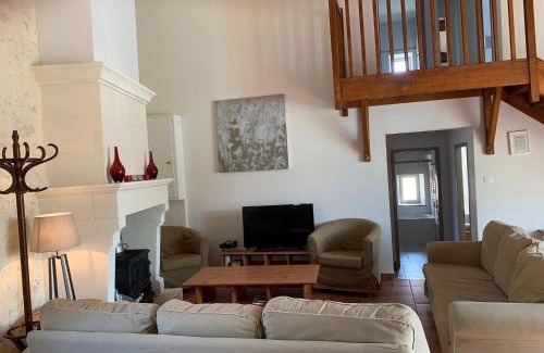 Chalais House | Villa in France with Private Pool & Garden