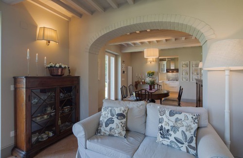 Cortona Villa | Villa in Il Castagno with 3 bedrooms sleeps 8