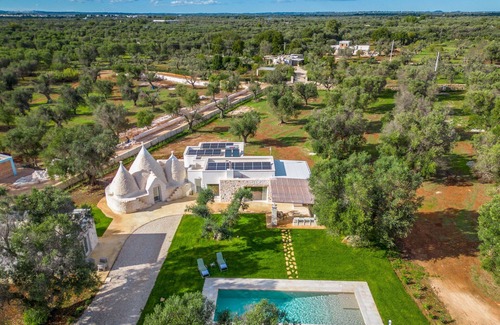San Vito dei Normanni Villa | Villa in San Vito Dei Normanni with 4 bedrooms sleeps 8