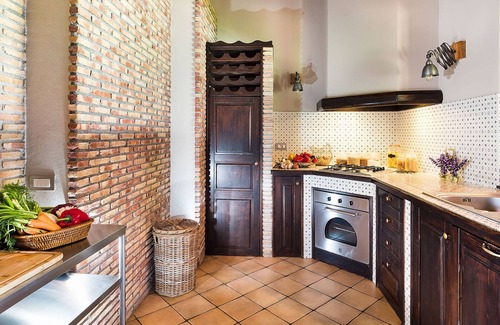 Viagrande Villa | Villa in Trecastagni near Mount Etna Tours