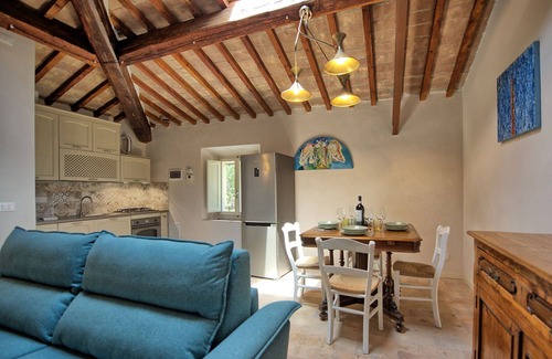 Volterra Villa | Villa in Volterra with 2 bedrooms sleeps 8