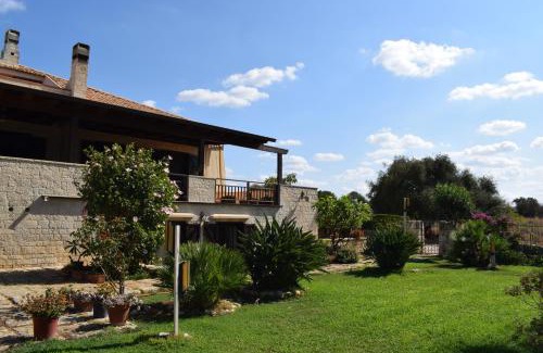 Donnalucata Apartment | Villa Ina