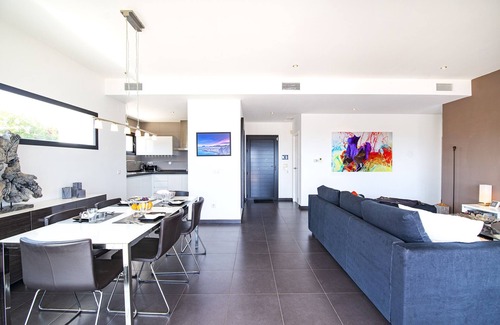 Cumbre del Sol Villa | Villa Irene- excellent sea view, beautiful, modern and comfortable villa!