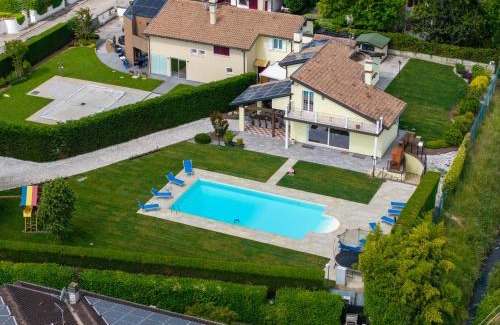 Pagnano Villa | Villa Isabel - Venice Retreat with Pool