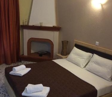 Troulos Apartment | Villa Jeanna