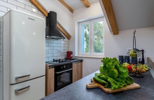 Zadvarje Villa | Villa June - Two Bedroom Villa, Sleeps 6