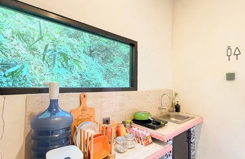 Ngemplak Villa | Villa Kamar Tamu Selomartani 1