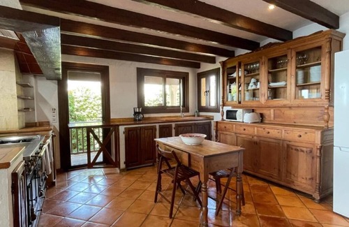 Son Veri Nou Villa | Villa Kamok. Family villa with oceanfront pool and direct access to the sea