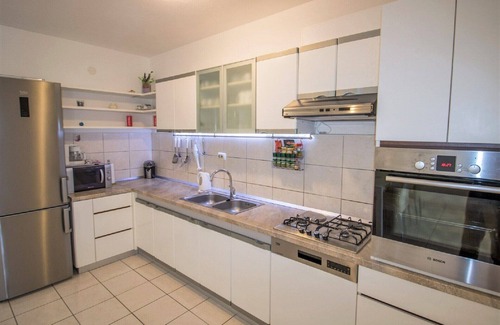 Ruskamen Apartment | Villa Karmela Near Omiš