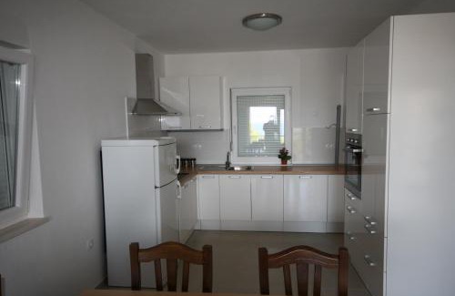 Okrug Gornji Apartment | Villa Katarina