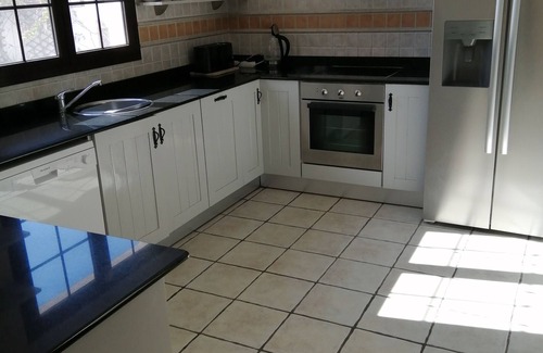 Matagorda Villa | Villa Katie is a lovely 2 Bedroomed villa with Electric heated Pool Beside Beach