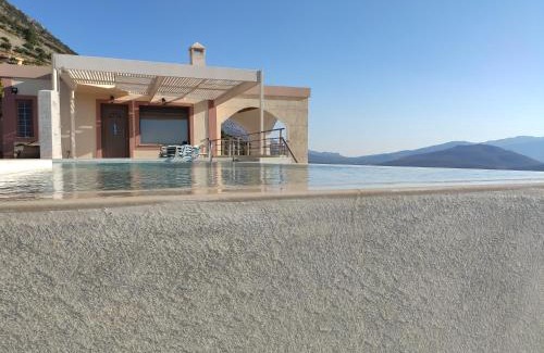 Pefki Villa | Villa Kefali