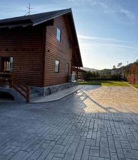 Tirana Ski Chalet | Villa Kei