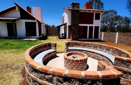 Huasca De Ocampo Cabin | Villa Kiowa by Natut Huasca
