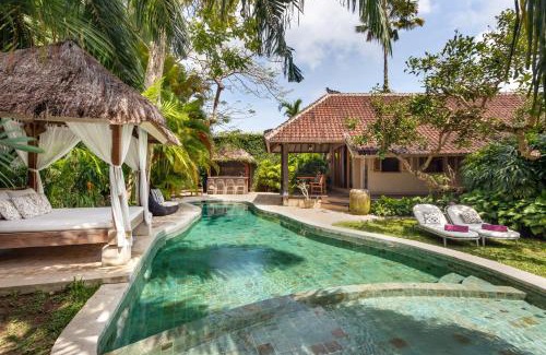Petitenget Villa | Villa Koyama by Villa Finder