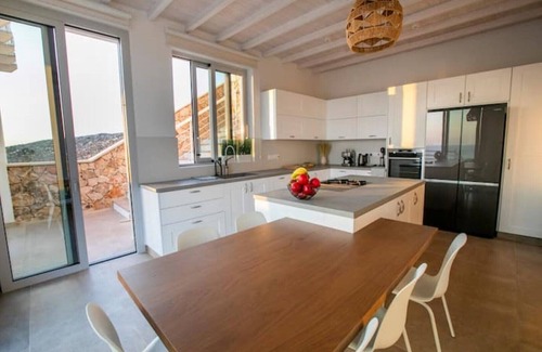 Chlorakas Villa | Villa Kyklamino - Einzigartige Villa mit Meerblick