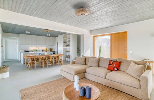 Paros Villa | Villa Lámpsi - Spacious & modern