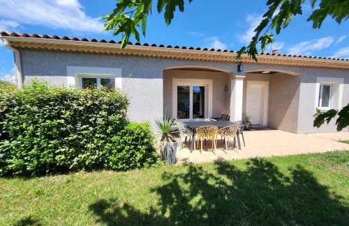 Saint-Sernin House | Villa L'Elsy avec Jardin Proche Vogüé et Aubenas