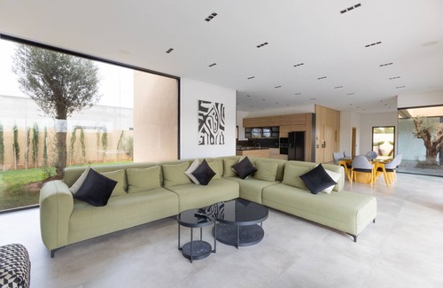 Taroudannt Villa | Villa L'Olivier, in ISSEN; 30 minutes from Agadir