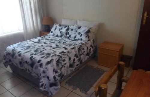 Steelpoort House | Villa La Corrie Guest House