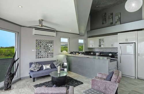Lancaster Villa | Villa La Maison Michelle by Fantasia Villas