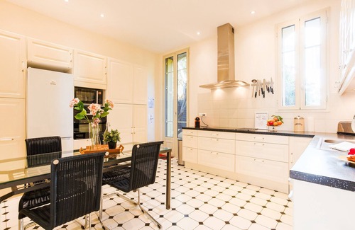 Mont Boron Villa | VILLA LA PESCADE BY RIVIERA HOLIDAY HOMES VI4257
