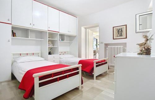 Monte Sant'Angelo Villa | Villa La Tesa
