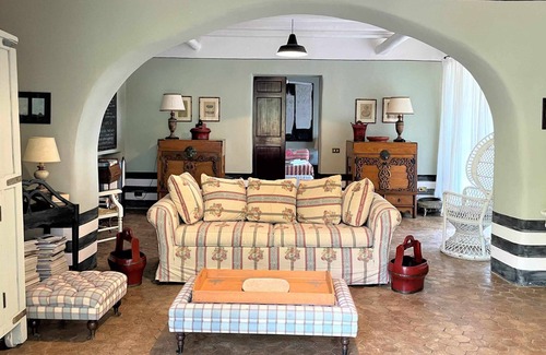 Pollara House | Villa La Vigna, in the bay of Pollara, with swimming pool