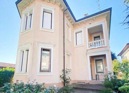 Castronno Bed & Breakfast | Villa le Rondini