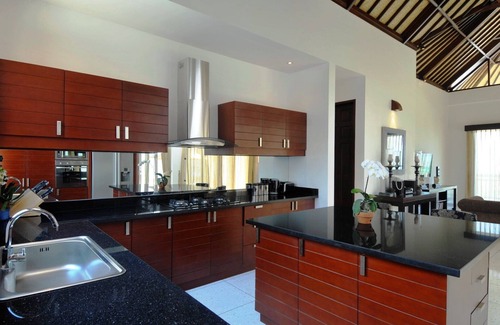 Ungasan Villa | Villa Leana - 4 Bedroom, family friendly inc. pool fence, cook and epic sunsets
