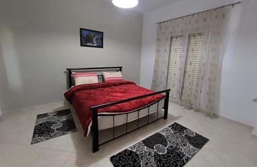 Delvine House | Villa Lediana