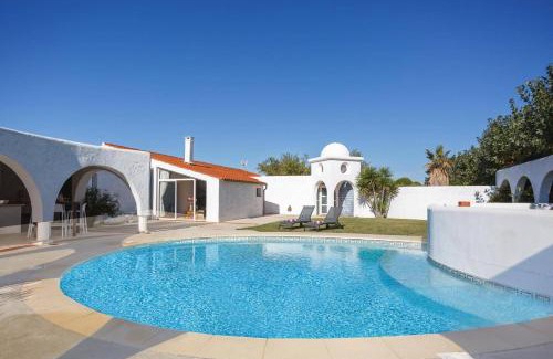 Raissac-d'Aude Villa | Villa Les Arches by Villa Plus