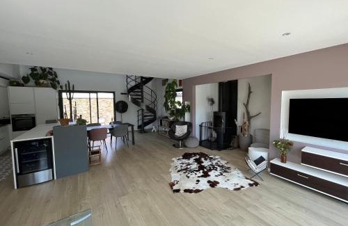 Flourens Villa | Villa Les Palmiers