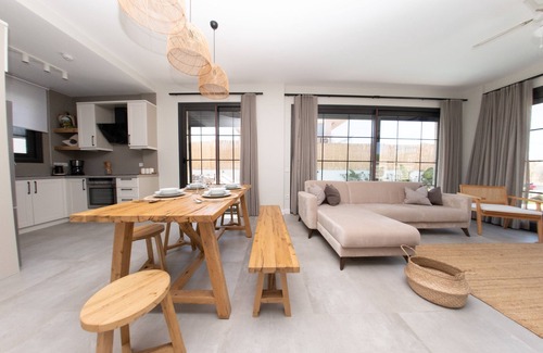 Cesme Villa | Villa Lia 2, Relaxing Design, Private pool, 350mt to the Sea