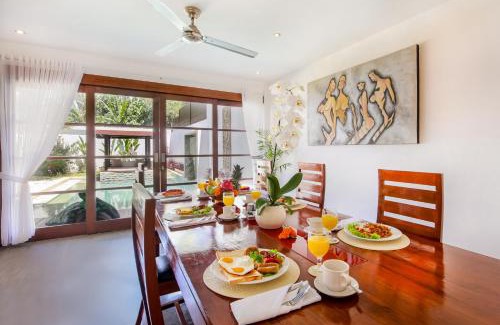 Sunset Road Villa | Villa Lilja