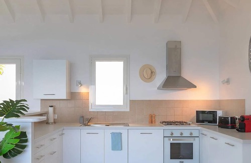 La Grande Montagne Villa | Villa Lo Scoglio by Fantasia Villas
