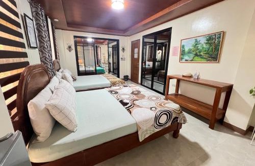 Lucap House | Villa Lourdes