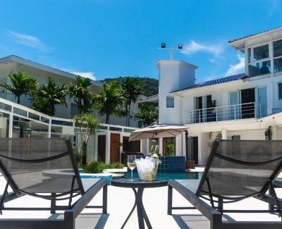 Jardim Capricornio House | Villa Luxuosa - Condomínio Beira Mar - Costa Verde Tabatinga - Caraguatatuba - Com equipe diária