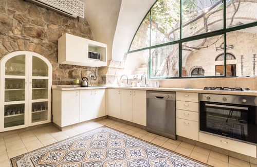 Mahane Israel House | Villa Mamilla