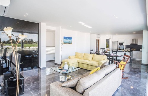 Pernera Villa | Villa Manta Asimi - Contemporary 3.