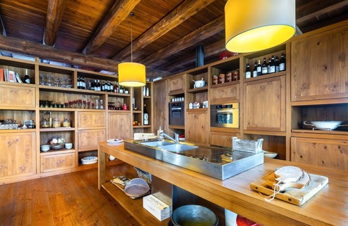 Monforte d'Alba Villa | Villa Manzoni, Luxury Cottage