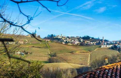 Monforte d'Alba Villa | Villa Manzoni Luxury Cottage