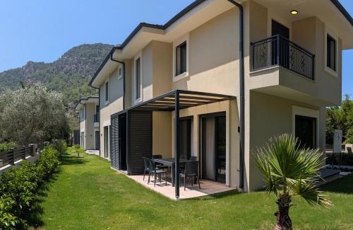 Turgutkoy Koyu Villa | Villa Mare Luna & Villa Mariposa - Dream Luxury Summer Residences by the Aegean Sea