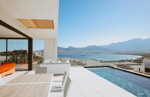 Calvi Villa | Villa Mare Monti