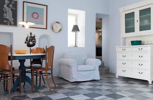 Ermoupoli House | Villa Maria-Syros,Amaryllis